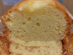 全麦白脱吐司面包-红宝石·鲜奶小方·海派西点房(南丹店)