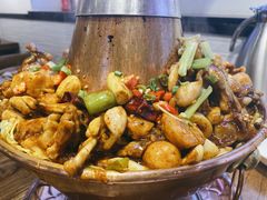 鳕鱼牛蛙锅-老佛爷蛙锅•鲜蛙煲(麦凯乐店)