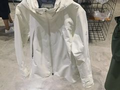 -迪桑特DESCENTE(北京三里屯BLANC店)