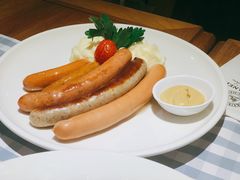 小份香肠拼盘-Paulaner·德国帕拉娜自酿啤酒餐厅(海上世界店)