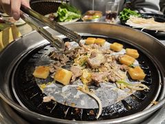 -英雄故事地摊烤肉(马驹桥店)