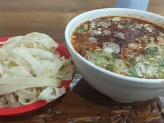 -龙鳞路第一家牛肉汤