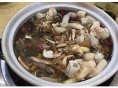 -东巴谷野生菌火锅餐厅