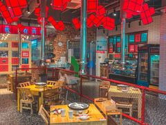 大堂-么肆烤肉·中式自助·烤肉大排档(街道口季佳PAI店)