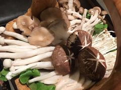 -捞王锅物料理(上海世茂广场店)