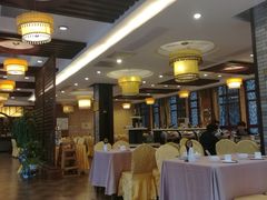 大堂-假日花园主题餐厅