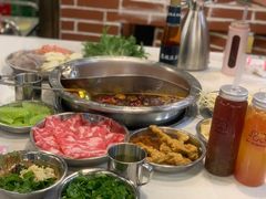 卜卜贝鸳鸯锅-憨铁匠老火锅(龙岗万科里店)