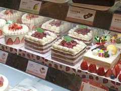红丝绒蛋糕-罗森尼娜(德思勤店)