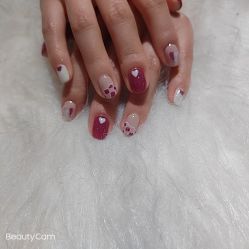 -闫鸿美甲美睫