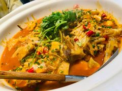 -魏铭鱼头捞饭(晋阳路店)