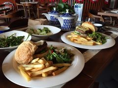 Cafe&nbsp;de&nbsp;L’Avenue&nbsp;Pizza&nbsp;&&nbsp;Bistro(碧云店)-浦鸿会尚莊亲子餐厅(碧云店)