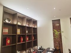 -梅花香里大酒店(郁金香路店)