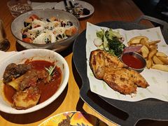 -JINNS锦时 steak&pizza(浸信会礼拜堂旧址店)
