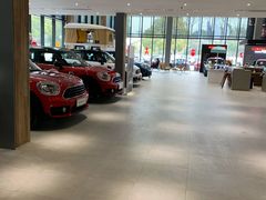 -上海普陀宝诚MINI4S店(红柳路店)