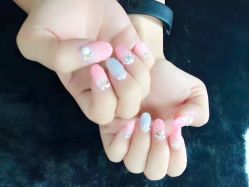 -小红楼美甲美容中心