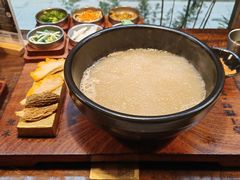 -银米·云南传统过桥米线(双廊黑金冠店)
