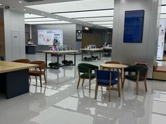 -中国移动通信集团上海有限公司(长寿路店)