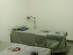 -张钰强中医正骨推拿连锁(唐家人才公寓店)