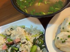 -舒蔡记生煎菜饭(云南中路店)