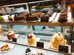 -焙丽拾光(麦凯乐直营店)