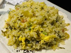-德林酸菜鱼火锅(南丹店)