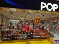 -泡泡玛特POPMART(蓝色港湾店)