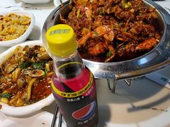 -凤凰路何眼镜香辣蟹(花果园店)