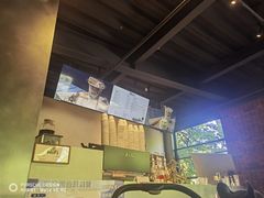 -J Create城市露营咖啡·简餐·宠物(上海动物园店)