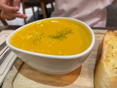 -Common Table · Brunch & Coffee