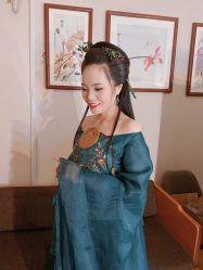 -盘子女人坊古装写真摄影