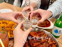 -BHC炸鸡(明洞总店)
