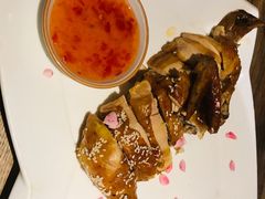 桃花烤鸡-蜜桃餐厅·江浙融合菜(荟聚购物中心店)