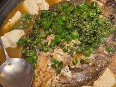 -探鱼·鲜青椒爽麻烤鱼(银泰城店)