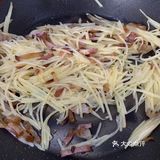 ㊙️零失败❗️腊肉土豆丝卷饼，好吃到停不下来