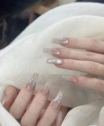 -1T·1M 日式美甲美睫