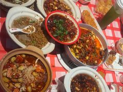 -辣小鲜·南昌大排档(船山路店)