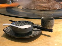 -山珍王国·云南野生菌石锅鱼