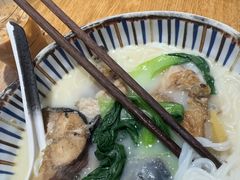 -鲜越鲜鱼粉(财富购物中心店)