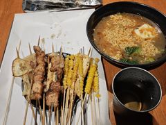 -京狮炙燥·精酿烧烤(首经贸店)