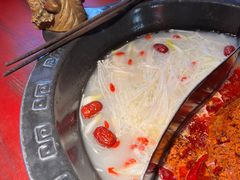 -袁老四重庆老火锅(桐梓坡店)