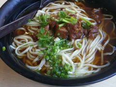 -李先生牛肉面大王(北京站售票厅餐厅)