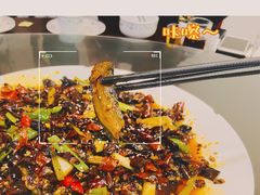 -江湖黑大兔(杨家坪店)