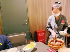 -捞王锅物料理(上海世茂广场店)