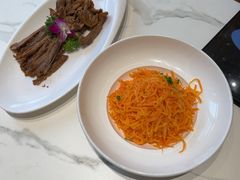 -梅利汴京烤鸭•开封豫菜地标店(东司门店)