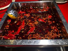 -二荆条·蜀鲜汇城市森林火锅