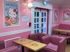 -Hello Kitty Cafe(弘大店)
