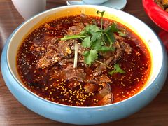 -有红鸡毛店·川菜(建设路店)