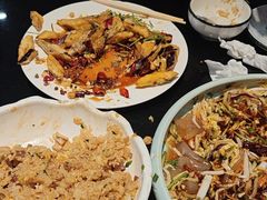 -五谷丰登·胶东海鲜·家常菜(张村店)