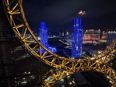 -影汇之星8字形摩天轮