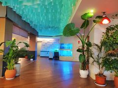 -昆明春城湖畔度假村